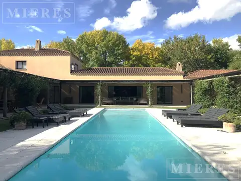 Casa en venta en Martindale