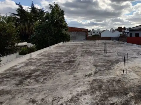 Galpon en Venta en Bernal Oeste, USD 73.000