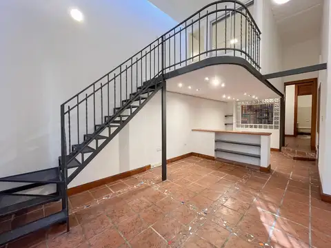 Depto Tipo Casa en Alquiler de 2 dormitorios