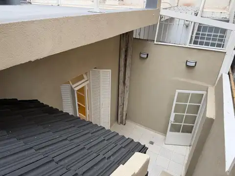 VENTA CASA 1 DORMITORIO MAS COMODIN