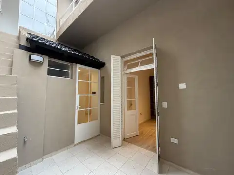VENTA CASA 1 DORMITORIO MAS COMODIN