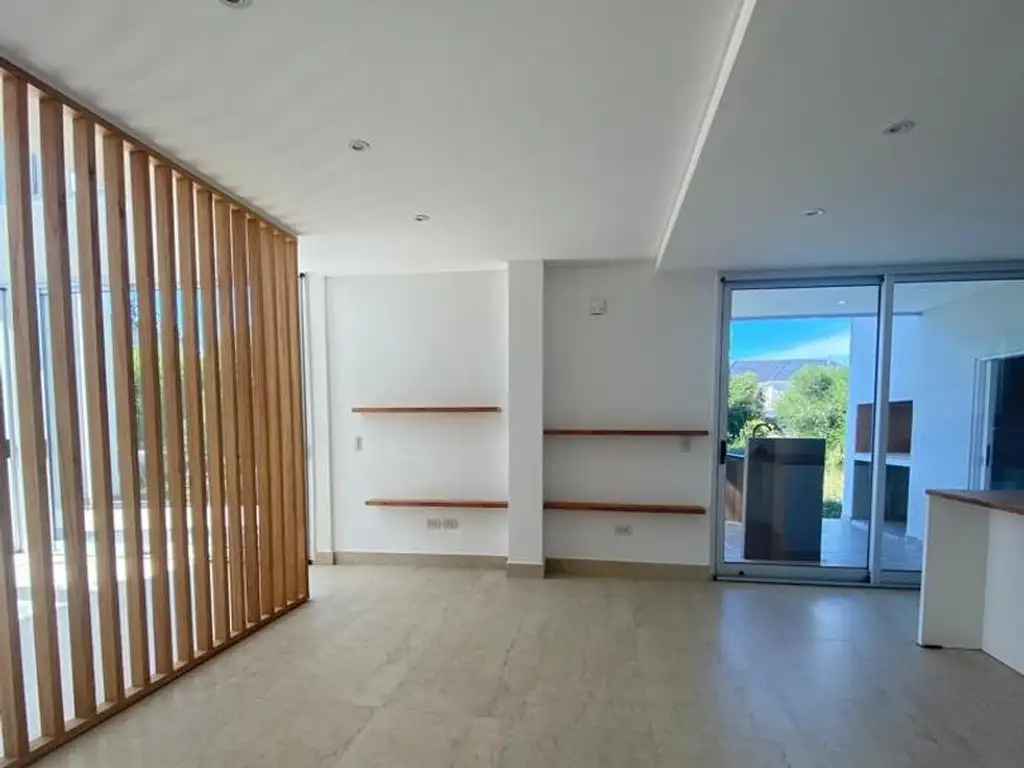 Casa en Fincas de Iraola II