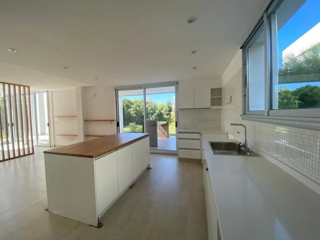 Fincas De Iraola 2 (np) 2200