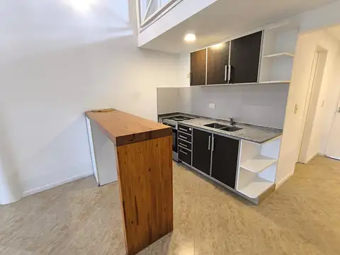 Departamento en Alquiler con 1 cocheras
