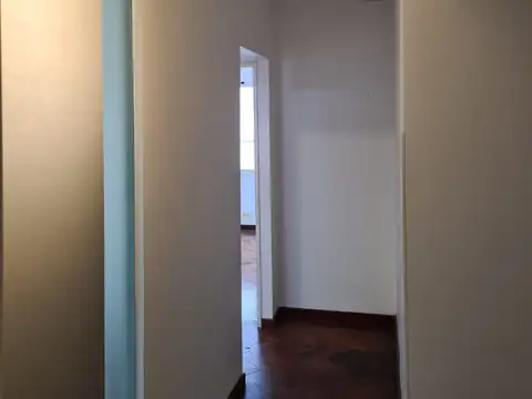 Oficina en Alquiler 40 años