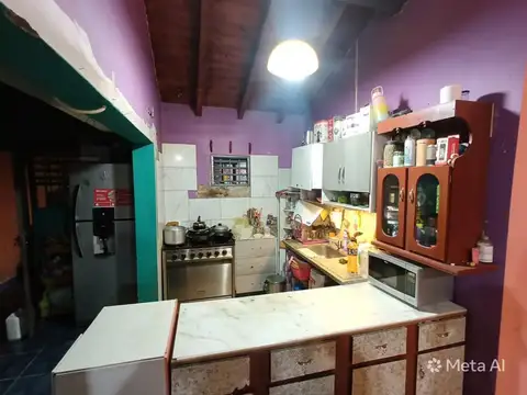 Casa 3 ambientes con 1 baño