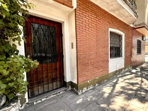 Remedios Escalada de San Martin 4000 PH 4 ambientes Terraza en Floresta VENTA