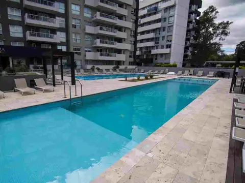 VENTA COMODO DEPTO 1 DORM OPERA LUXURY