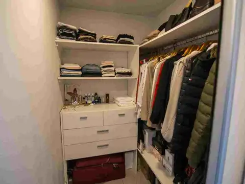 VENTA COMODO DEPTO 1 DORM OPERA LUXURY