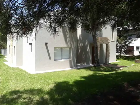 Costa Esmeralda Resindencial 1 100