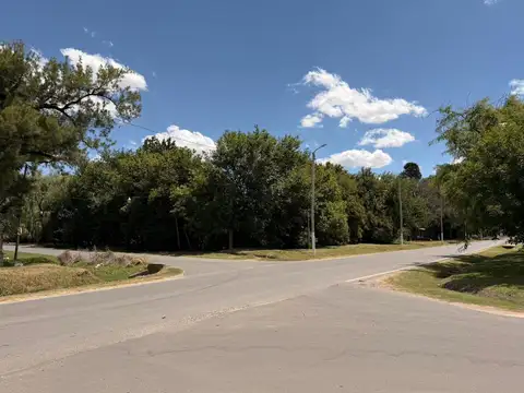 Terreno en Venta 43  mts Fondo