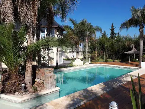 COMPLEJO TURÍSTICO 3 ESTRELLAS EN VENTA EN GUALEGUAYCHU