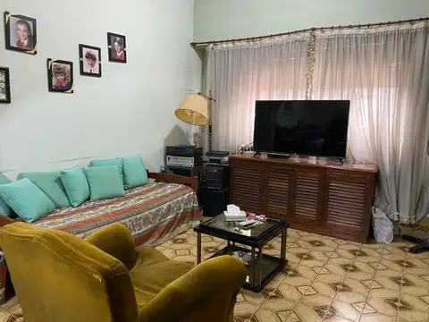 Casa en Venta en Parque Avellaneda, USD 197.000