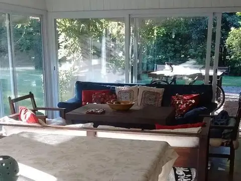 Casa en Venta con 1 cochera