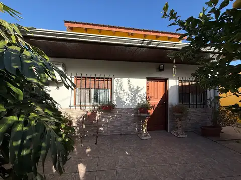CASA EN VENTA EN JOSÉ MÁRMOL