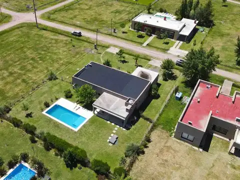 Casa en Venta en Fincas de San Vicente, USD 230.000