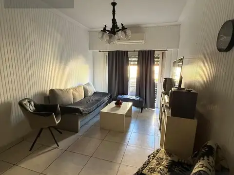 Depto Tipo Casa en Venta 25 años