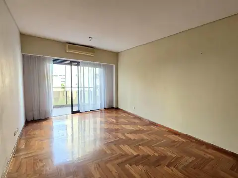 Departamento en Venta en Caballito Sur, USD 159.000