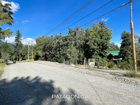 Terreno en Venta 27  mts Frente