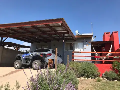 Casa en Venta con 2 cocheras