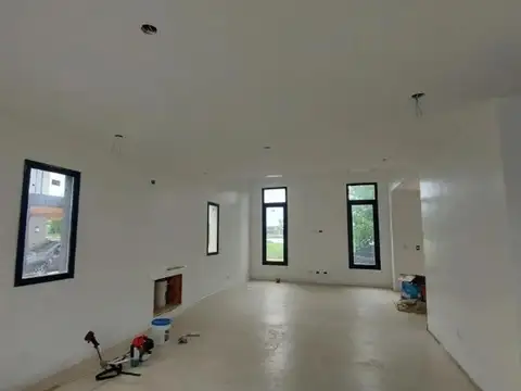 Casa en Venta en El Cantón - Barrio Puerto, USD 345.000