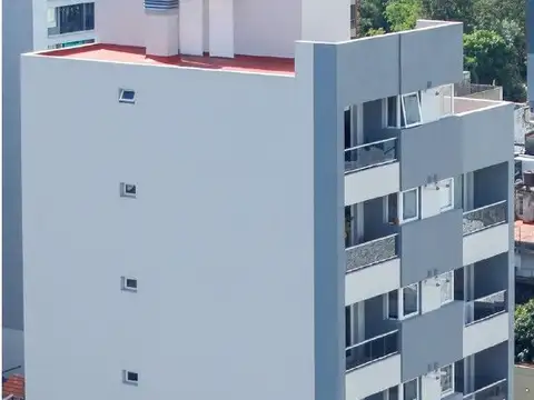 Av. Alsina 700, Piso 9