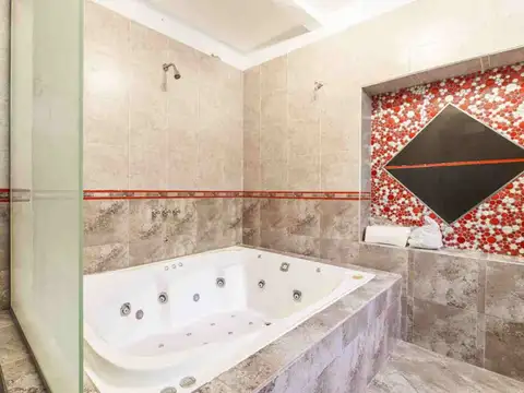 Casa en Venta en Pompeya, USD 190.000