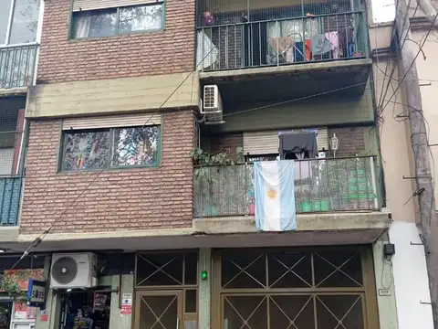 Caseros 2164
