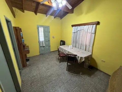 Casa en Venta en Berazategui, USD 70.000