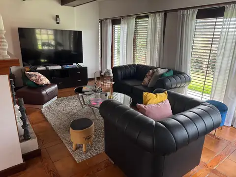 Casa en Alquiler 40 años