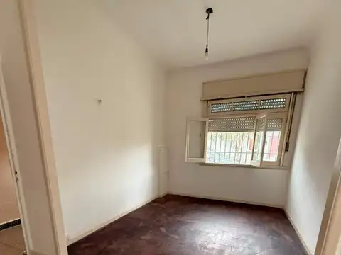 Depto Tipo Casa en Alquiler de 3 ambientes