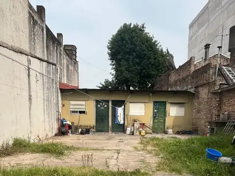 VENTA DOS LOCALES CON VIVIENDA EN VILLA CELINA
