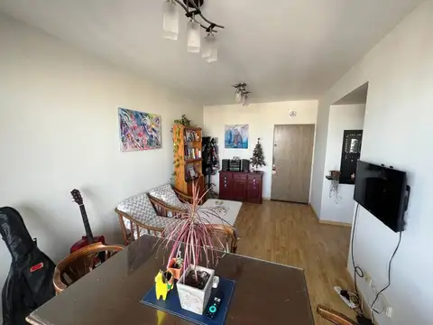 Departamento 3 ambientes con 2 baños