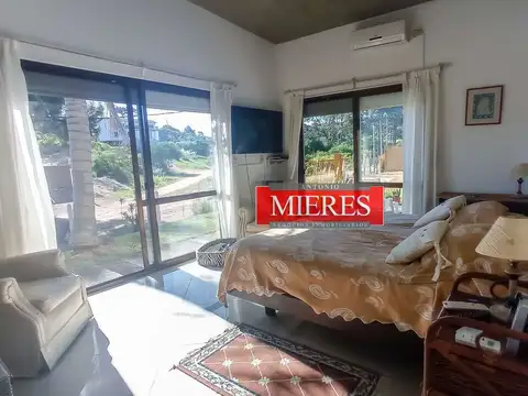 Casa en VENTA de 3 dormitorios en Club del  Lago ref 6649