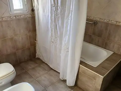 Casa en Venta en Jorge Cura, USD 90.000