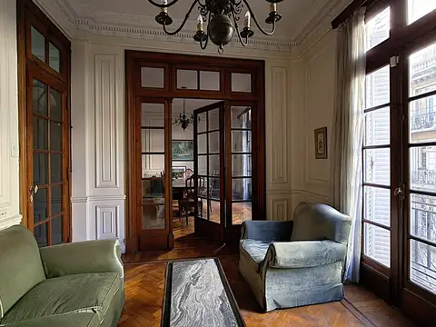 Departamento en Venta de 5 ambientes