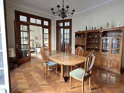 Venta, 4 ambientes de estilo, Arenales 800, Retiro.