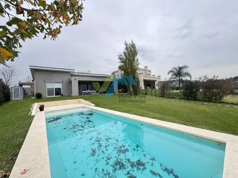 Casa en Alquiler de 3 dormitorios