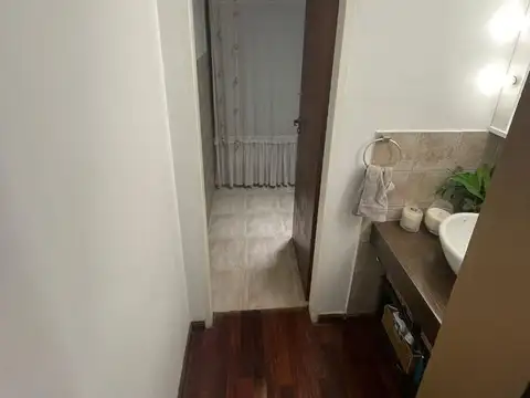 Departamento de 2 ambientes con cochera en Quilmes centro