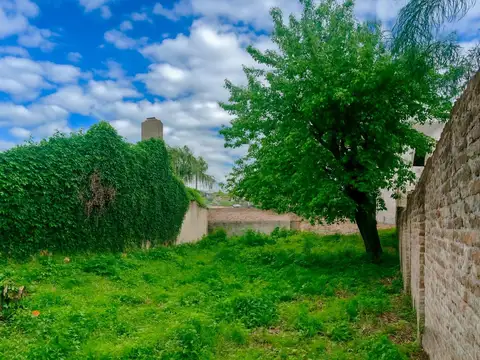 Terreno en Venta, FOT 0,6