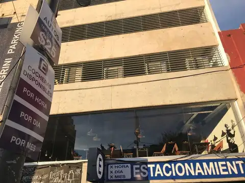 AV PELLEGRINI 1644 Pellegrini Parking