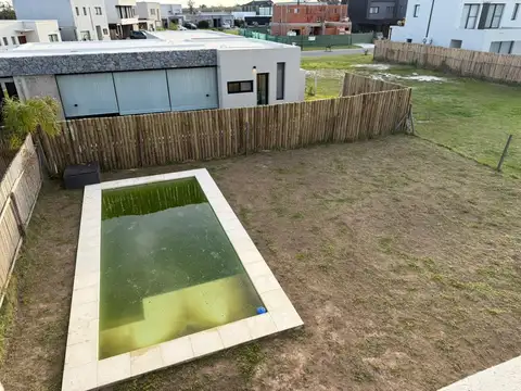 Excelente casa a estrenar en  Vila Marina II lote interno