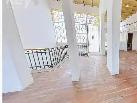 Depto Tipo Casa 4 ambientes con 3 baños