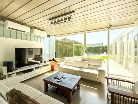 Casa en Venta en San Isidro Labrador, USD 355.000