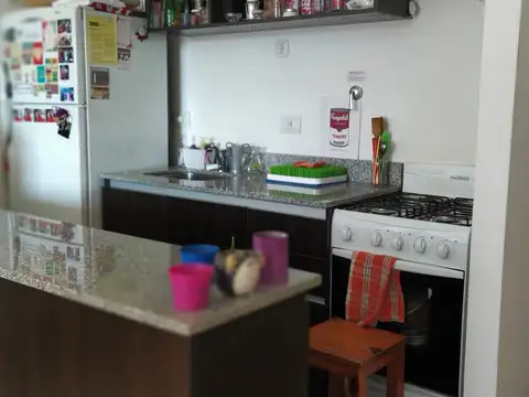 Departamento en Alquiler en Parque Centenario, $ 580.000