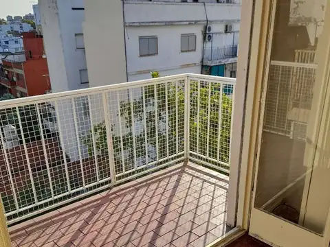 Helguera 3600, Piso 6