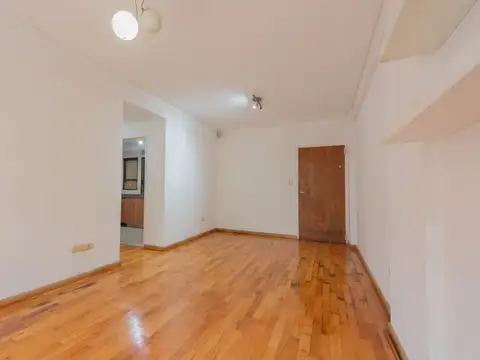 Departamento en Venta en Villa del Parque, USD 132.000