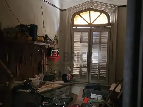 Casa 7 ambientes con 3 baños