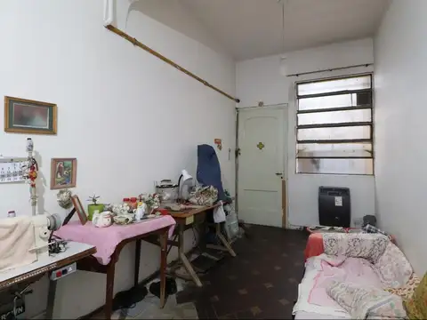 Depto Tipo Casa en Venta en Almagro, USD 180.000