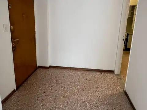 Bolivia 3100, Piso 2